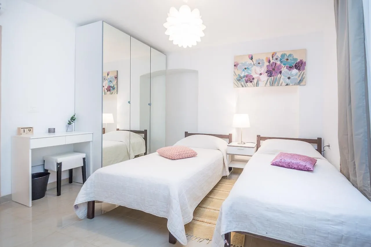 Villa Lucia Krnica Croatia