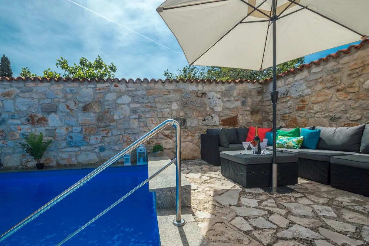 Villa Lucia Krnica Croatia